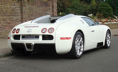 Bugatti Veyron 16.4 Grand Sport 12