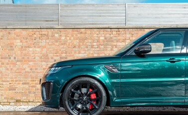 Land Rover Range Rover Sport SVR 24