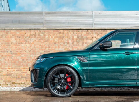 Land Rover Range Rover Sport SVR 24