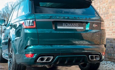 Land Rover Range Rover Sport SVR 33