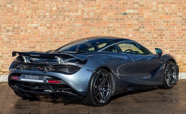 McLaren 720S Luxury 9