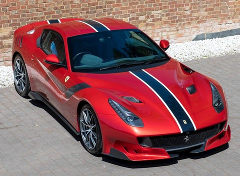 Ferrari F12 - Carbon Fibre package and TDF Stripes - Personal