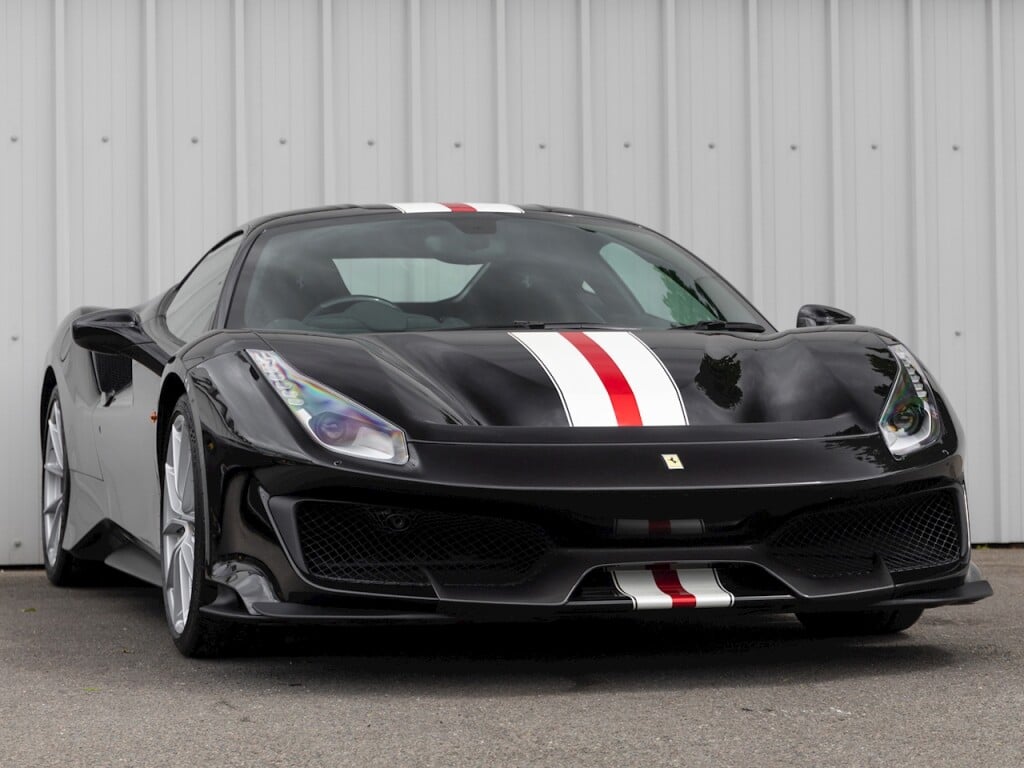 Used Ferrari 488 Pista for sale | Nero Daytona