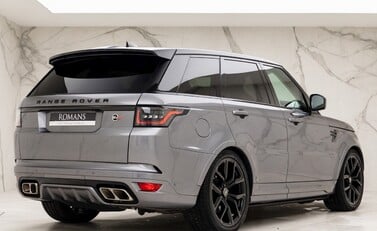 Land Rover Range Rover Sport 5.0 SVR 7