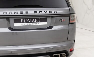 Land Rover Range Rover Sport 5.0 SVR 24