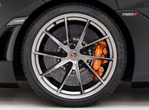 McLaren 720S Performance 9