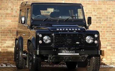 Land Rover 90 Autobiography 1