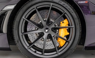 McLaren 720S Performance 10