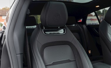 Mercedes-Benz Amg GT GT 63 S Premium Plus 13