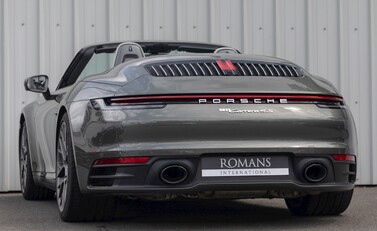 Porsche 911 (992) Carrera 4S Cabriolet 3