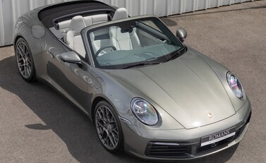 Porsche 911 (992) Carrera 4S Cabriolet 8