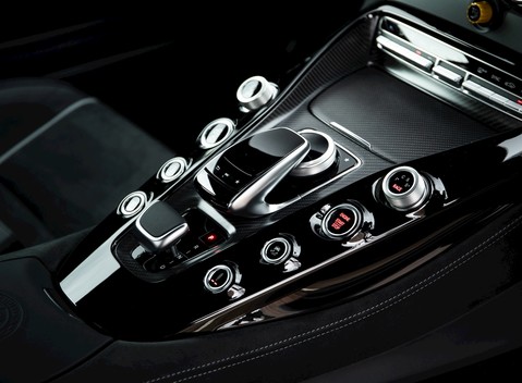 Mercedes-Benz Amg GT GT R 18