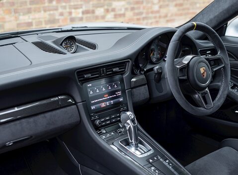 Porsche 911 (991.2) GT3 RS Weissach 16