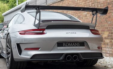 Porsche 911 (991.2) GT3 RS Weissach 26