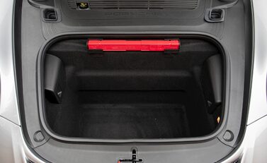 Porsche 911 (991.2) GT3 RS Weissach 35