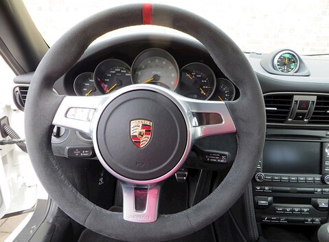 Porsche 911 (997) GT3 RS 4.0 2