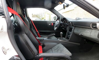 Porsche 911 (997) GT3 RS 4.0 12