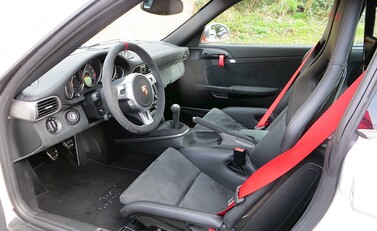 Porsche 911 (997) GT3 RS 4.0 15
