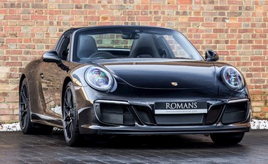 Porsche 911 (991) Targa 4 GTS 1