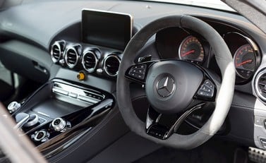 Mercedes-Benz AMG GT R GT R 11