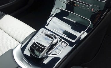 Mercedes-Benz C Class C63 S Coupe 5