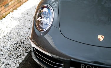 Porsche 911 50th Anniversary Edition 28