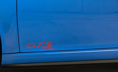 Porsche 911 (991.2) Carrera 4 GTS 'British Legends E 25
