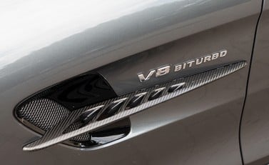 Mercedes-Benz Amg GT GT R 27