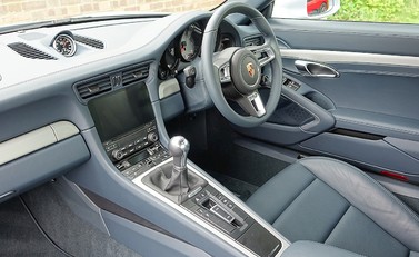 Porsche 911 (991) Targa 4S 7