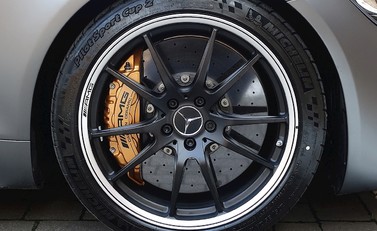 Mercedes-Benz Amg GT GT R 10
