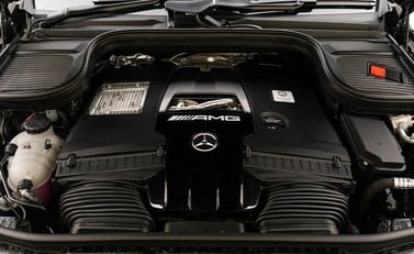 Mercedes-Benz GLS 63 Night Edition Executive 33