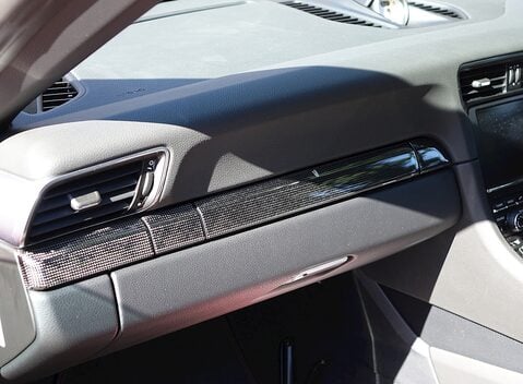 Porsche 911 (991) GT3 RS 6