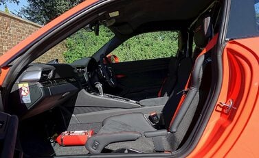 Porsche 911 (991) GT3 RS 8