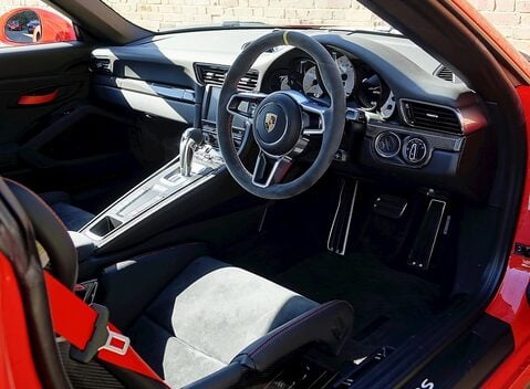 Porsche 911 (991) GT3 RS 9