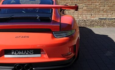 Porsche 911 (991) GT3 RS 12