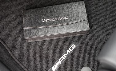 Mercedes-Benz E Class E63 S Estate 32