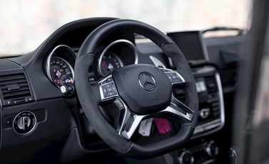 Mercedes-Benz G Series 4x4² Brabus 11