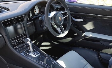 Porsche 911 (991) GT3 RS 9