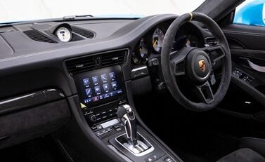 Porsche 911 (991.2) GT3 RS 13