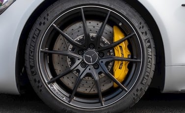 Mercedes-Benz AMG GT R GT R Premium 10