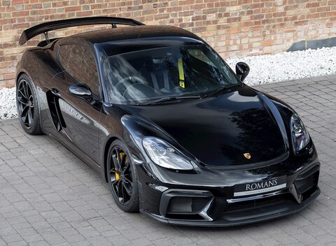 Porsche 718 Cayman GT4 8
