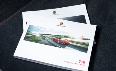 Porsche 718 Cayman GTS 30