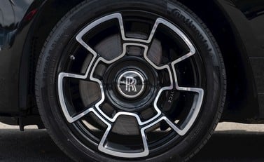 Rolls-Royce Wraith Black Badge 10