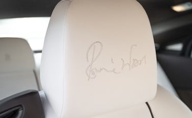 Rolls-Royce Wraith 'Inspired By British Music' Ronnie Wood 17