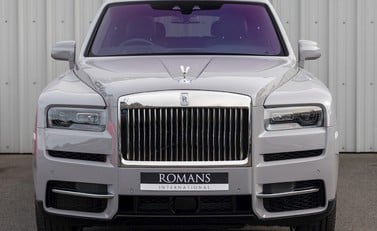 Rolls-Royce Cullinan 4