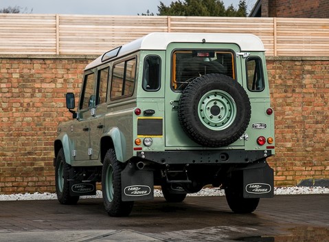 Land Rover Defender 110 Heritage 3