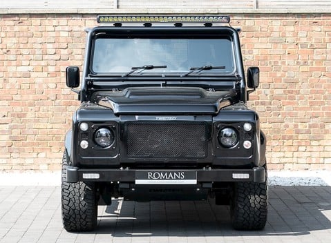 Land Rover Defender 90 XS T40S 4