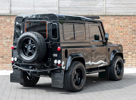 Land Rover Defender 90 XS T40S 7