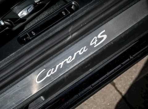 Porsche 911 (991.2) Carrera 4S 23