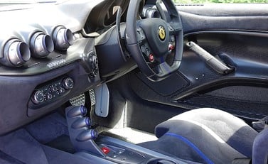 Ferrari F12 TDF 12